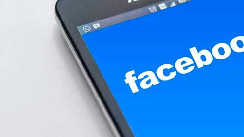 Пользователи в России сообщили о сбоях в работе Facebook в России