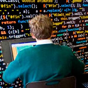Депутат предложил вести изучение языков программирования для всех учебных заведений