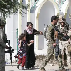 В Афганистане погибло несколько десятков человек при взрыве школы