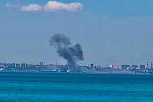 В порту Одессы уничтожили военный корабль ВСУ и склад ракет Harpoon